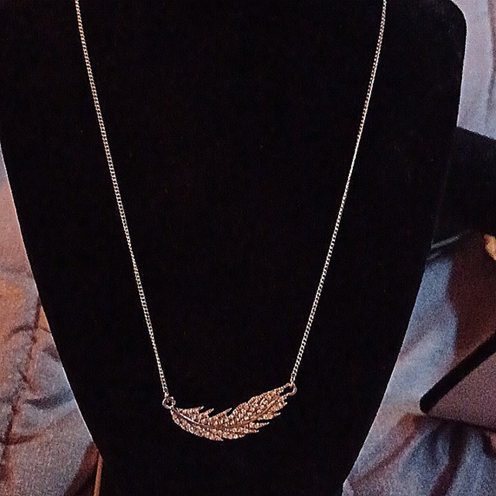 Silver plated Side Floating Feather covered with clear Crystal Rhinestone
